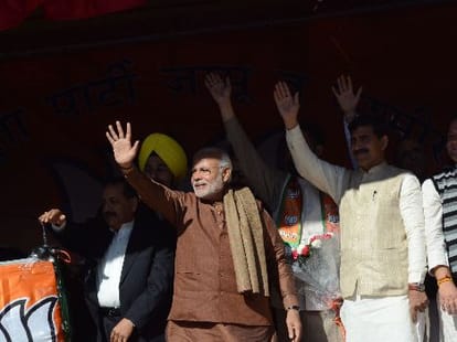 row going on inside bjp