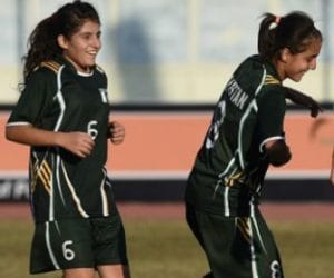 pakistan women footballers wore shorts first time.