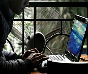 terrorist organization hiring IT experts