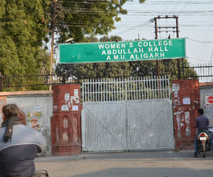 AMU Maulana Azad Library will Ppen for Girls After 54 Years