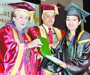convocation ceremony in nauni university solan.