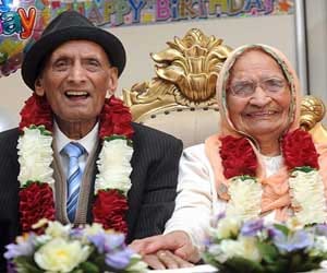 worlds oldest couple with a combined age of 211 years