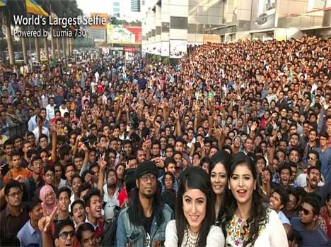worlds largest selfie