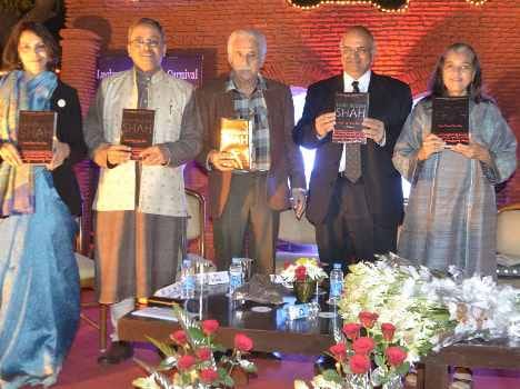 nassruddin shah visits lucknow for his book release.