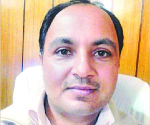 HAS officer munish sharma.