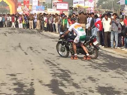 videos of lucknow mahotsav programe.