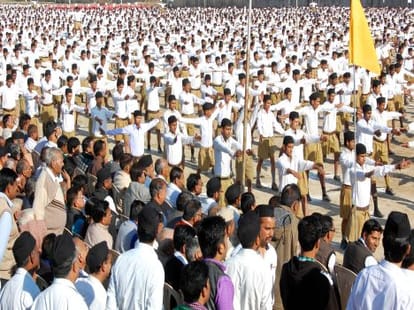 vhp bajrang dal panchayat in agra.