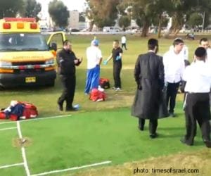 cricket umpire died after being hit by ball in israel. 