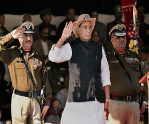 home minister rajnath singh visits assam on voilence.