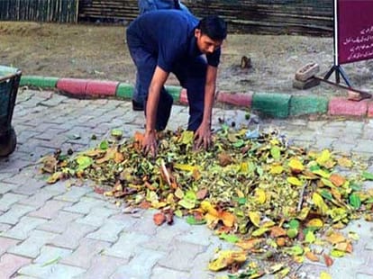 lucknow nagar nigam hike price of garbage collection