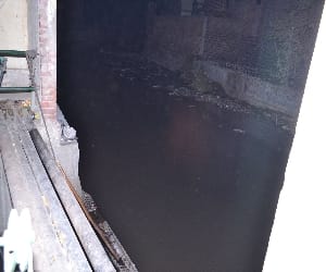 heroin traffickers jump in to drain, dead