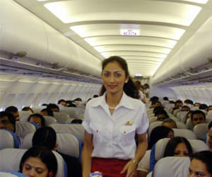 The person have 1285 uniform of air hostases