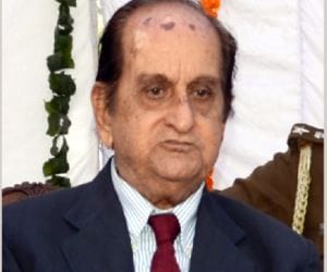 dilip kumar brother at dehradun.