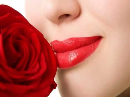 interesting facts about lips