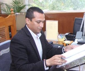 Dm rajshekhar joins as acting vc.
