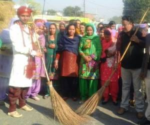 Modi Swachhta Abhiyan by a Bride before Marriage