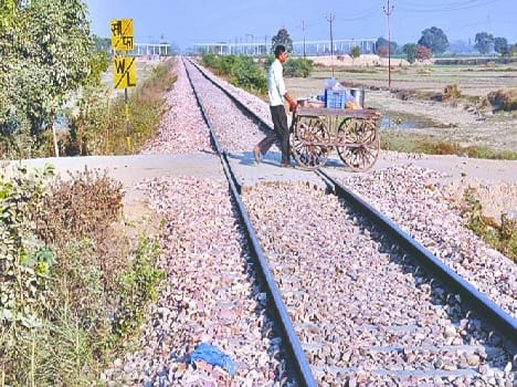 There are 13 railway crossing gate