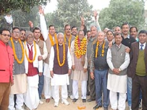 Dina Nath Pandey, Vinod Jilamntri elected collector