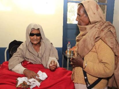 patients blind after surgery, exposure in patients check-up