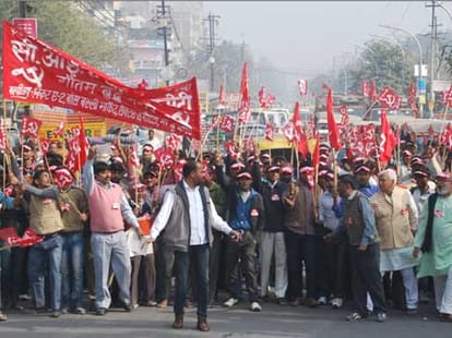 Disclosure, disclosure, when will finally arrest Yadav singh.