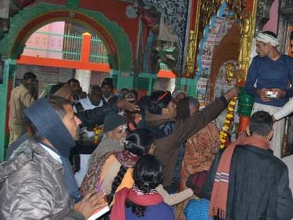 aimllb to consider namaz at disputed babri site.