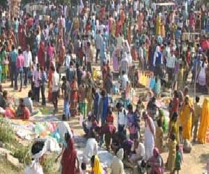 People arrived in large numbers in Gol Fair