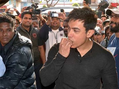 aamir khan turns into vegetarian