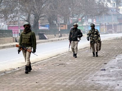ahead of republic day, kashmir valley on high alert