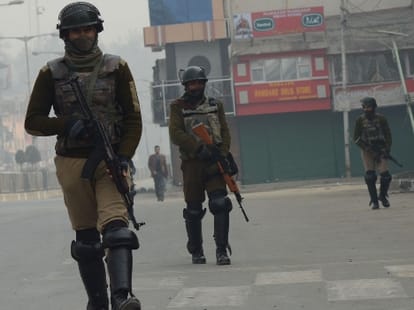 row over man's death in kupwara continues second day