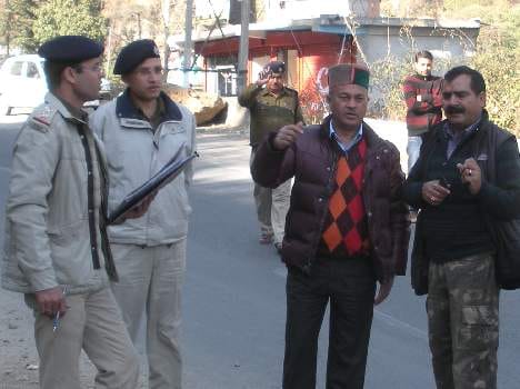 police action against Encroachment people on the streets.
