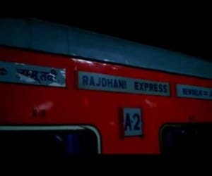 jammu-delhi rajdhani express searched after bomb threat