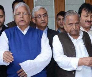Minister Giriraj Singh Criticize Nitish Kumar, Lalu Parsad Yadav