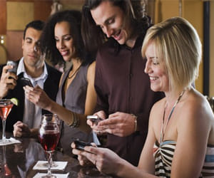 No longer will upset the Internet, and will remain phone on 