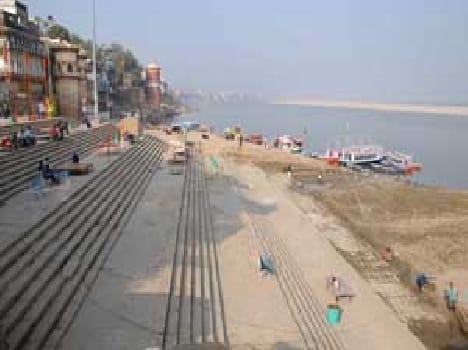 ganga ghat is still not clean