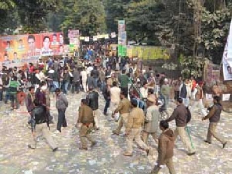 Police beat students in td college 