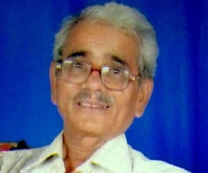 robbers kill jeweller because he dont allow to rob.