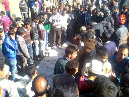 accident on chakrata mussoorie road