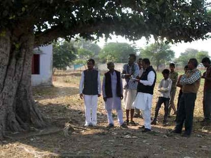 Ghost in Tree; Kids getting unconscious in Village Gajini of Banda District