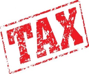 Income tax targets two places in Lucknow.