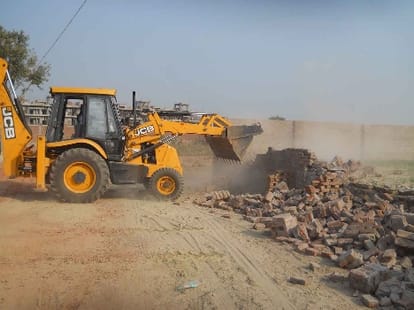 highcourt ask lda how they stop illegal construction.