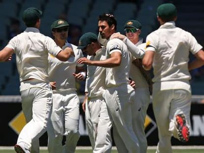 Mitchell Johnson out for sydney Test.