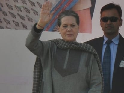 captain amrinder singh meet sonia gandhi, rahul gandhi