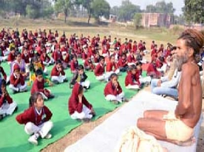 yoga festival in rishikesh.