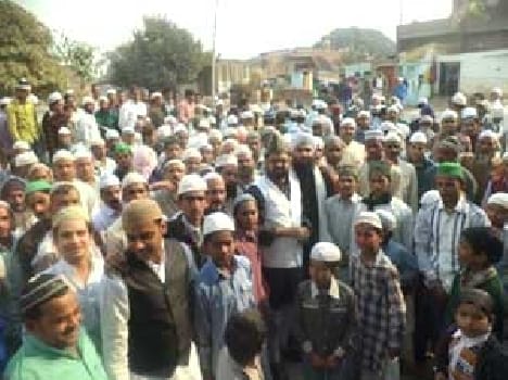 muslim protest against religious matters