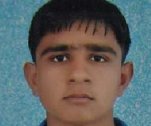 national yoga champion commit suicide
