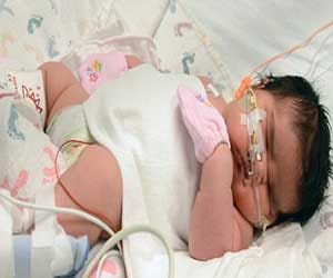 baby weighing 6 kilo born