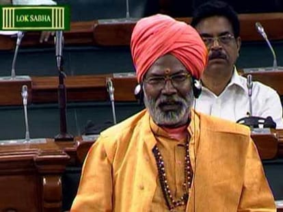 Sakshi says he is powerful enough to 'make or break the government' 
