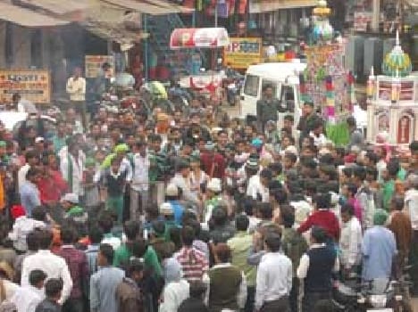 Youth and children showed feat