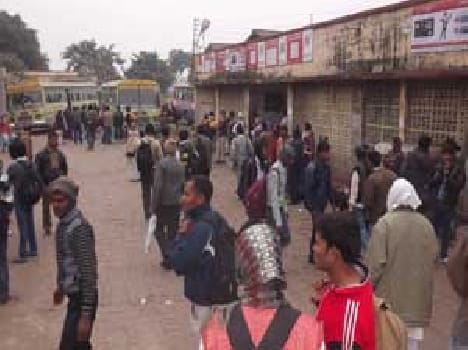 trouble faced in lack of buses on roadways