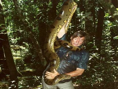 man gets into anaconda live 